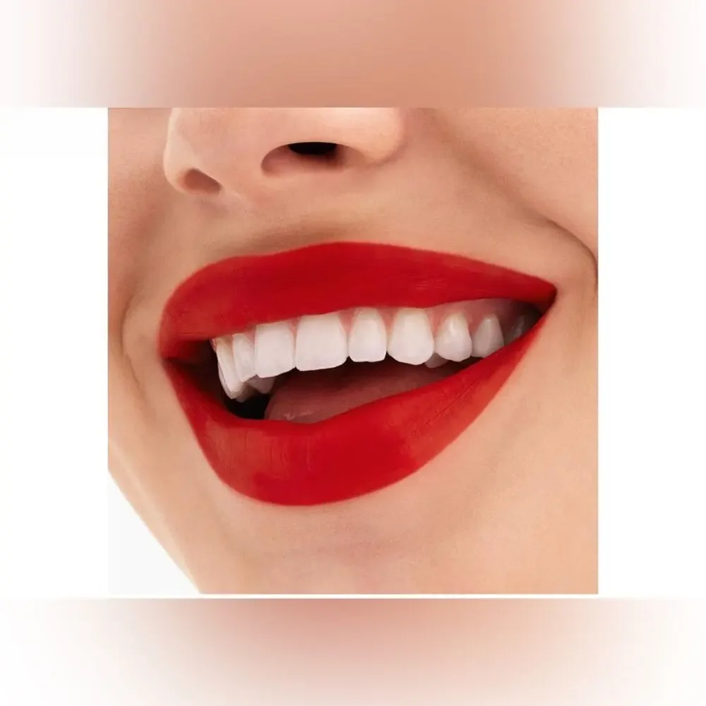 New - M.A.C LOCKED KISS 24HR LIPSTICK - Color Gutsy